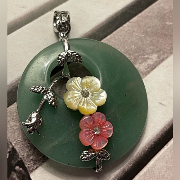 Jewelry - Natural Green Jade Pendant With Fresh Water Pearl Floral, Stainless Steel
